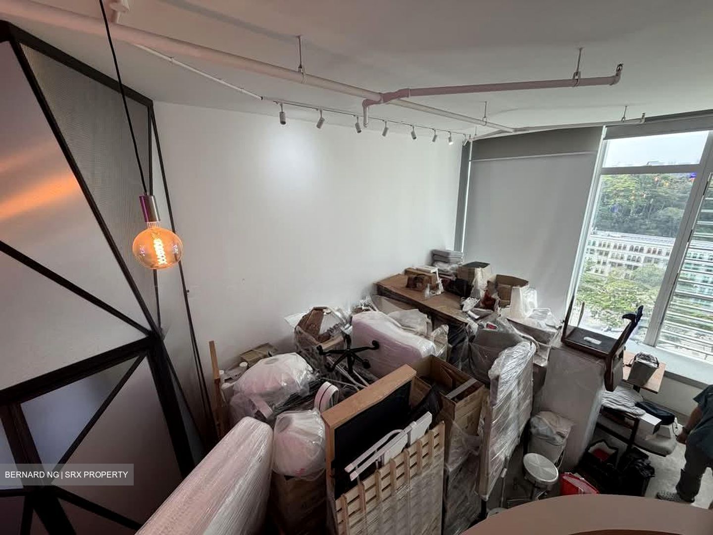 The Central (D1), Office #588055931